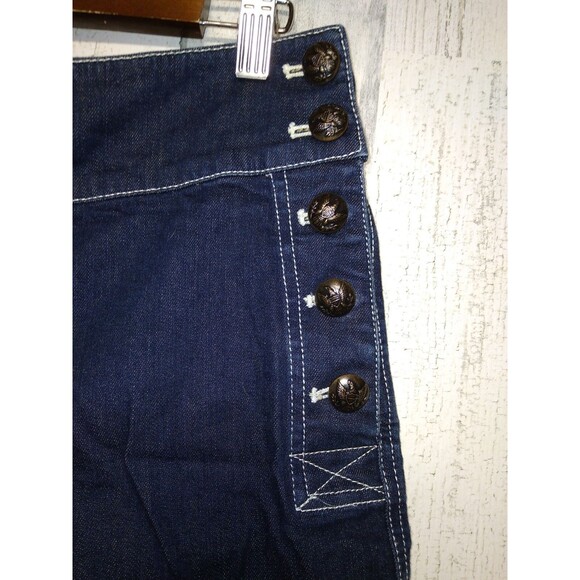 Lauren Jeans Co Women’s Size 6 Dark Wash Denim Shorts Side Buttons - Picture 2 of 5